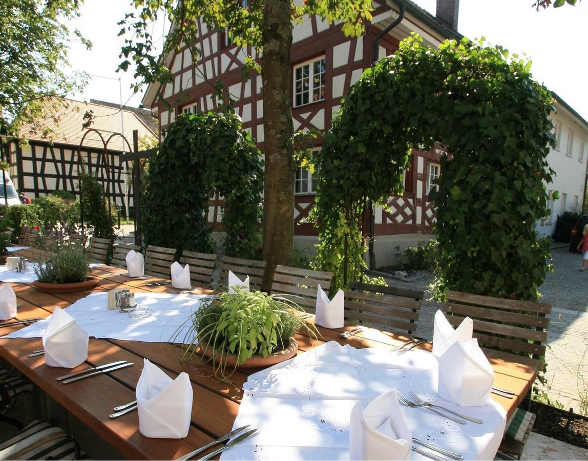 Hotel Hirschen Horn ไกน์โฮเฟน ภายนอก รูปภาพ
